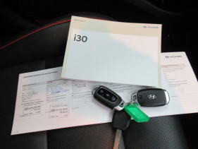 2017 MY18 Hyundai i30 PD SR Hatchback