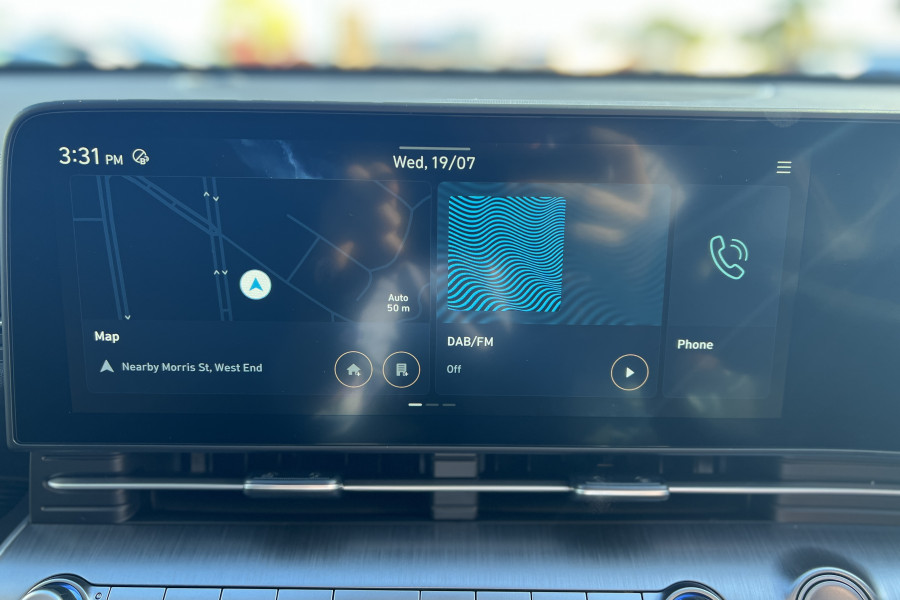 2025 Hyundai KONA SX2.V2 Hybrid Premium SUV Image 15