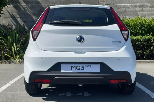2026 MG MG3 Core Hatch Image 8