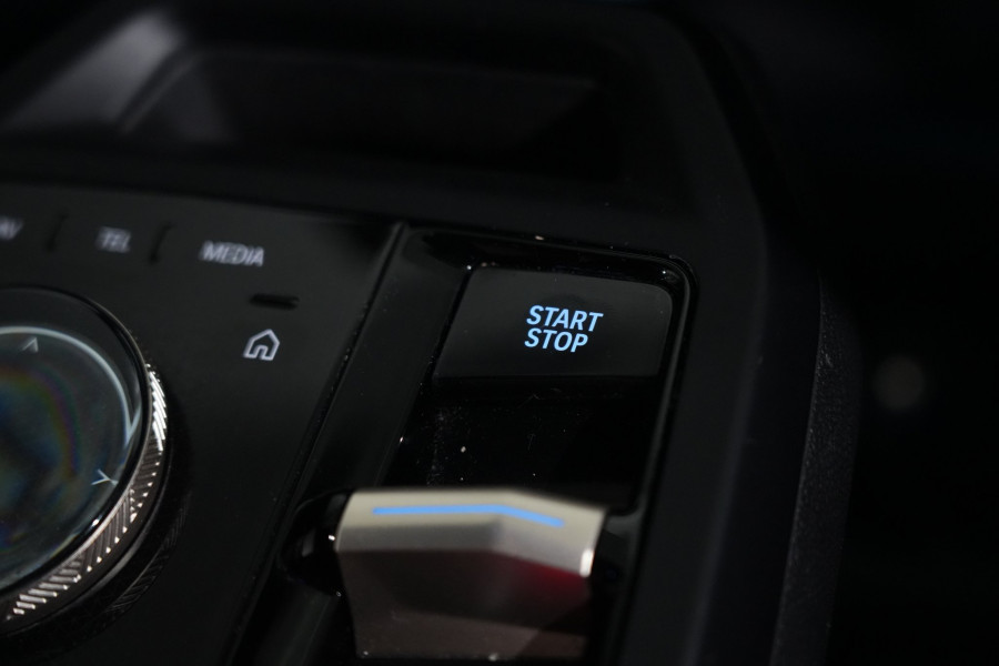2023 BMW iX xDrive40 Sport SUV Image 18
