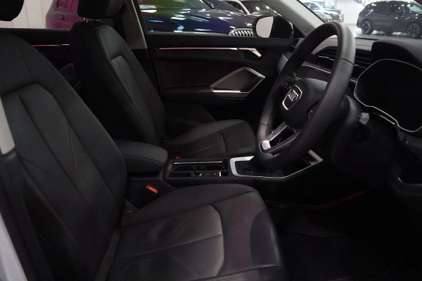 2025 Audi Q3 F3 35 TFSI S line Edition SUV image 11