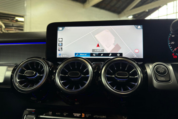 2023 Mercedes-Benz GLB-Class X247 GLB200 SUV Image 9