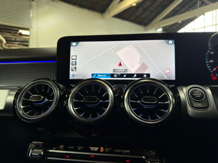 2023 Mercedes-Benz GLB-Class X247 GLB200 SUV Image 9