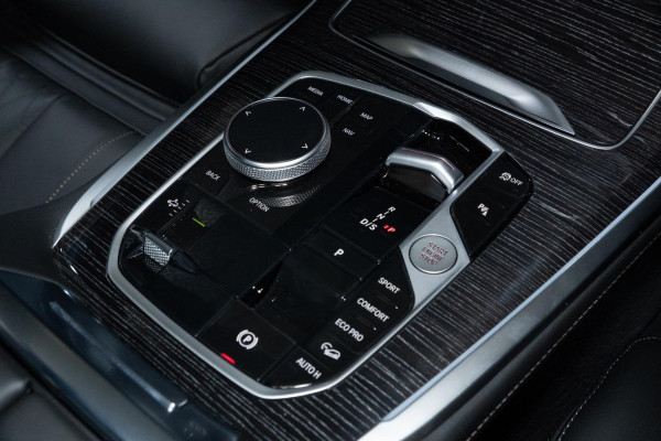 2026 BMW X7 G07 LCI xDrive40d M Sport SUV