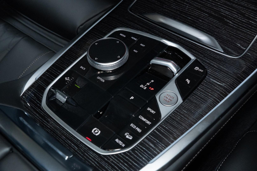2026 BMW X7 G07 LCI xDrive40d M Sport SUV