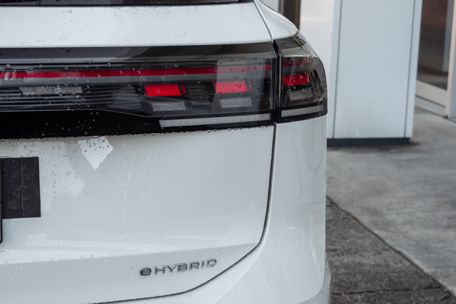 2026 Volkswagen Tiguan 150TSI eHybrid Elegance SUV
