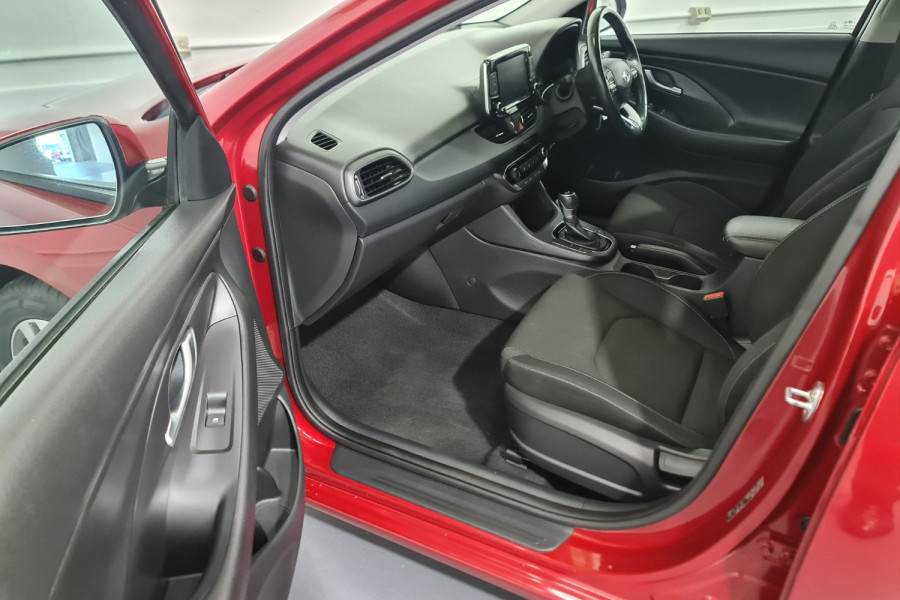 2018 Hyundai i30 PD Active Hatch Image 8