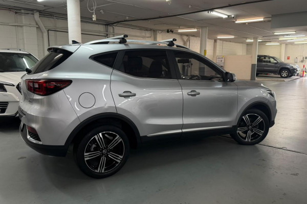 2020 MY19 MG ZS AZS1 Essence SUV Image 6