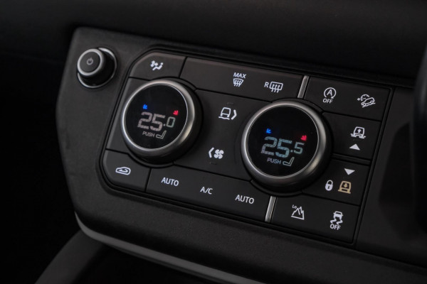 2020 MY20.5 Land Rover Defender L663 110 P400 S SUV image 14