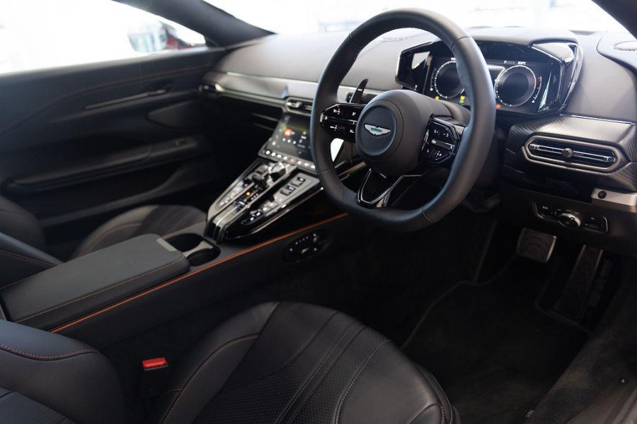 2025 MY26 Aston Martin Vantage   Coupe Image 18