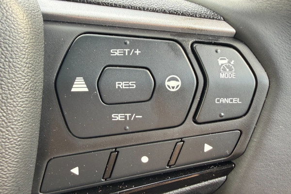 2025 MY25.5 Isuzu MU-X RJ LS-U SUV Image 17