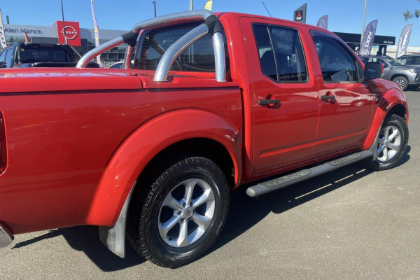 2013 Nissan Navara D40 Series 6 ST Dual Cab Pickup
