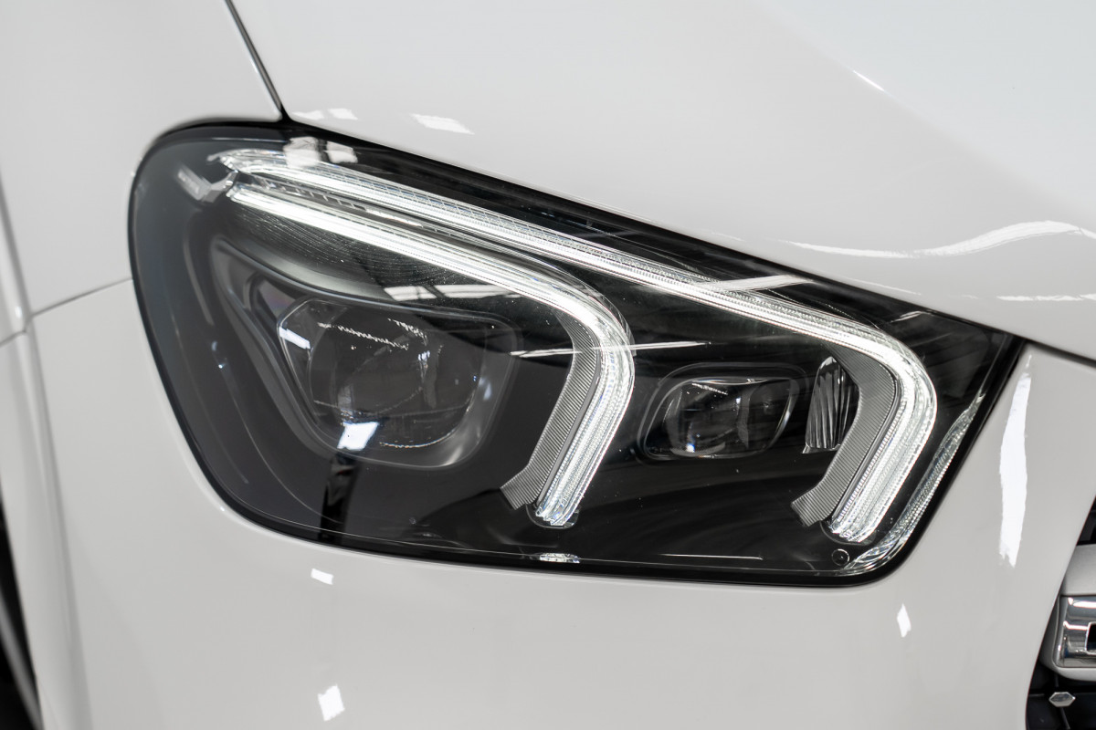 2019 Mercedes-Benz Gle 300 D 4matic SUV Image 2