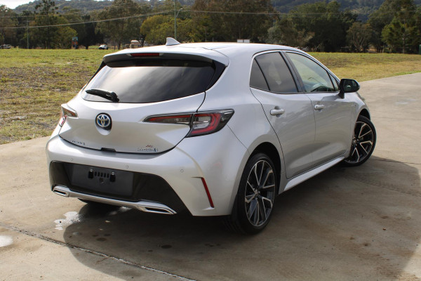 2021 Toyota Corolla ZWE211R ZR Hybrid Hatch Image 6