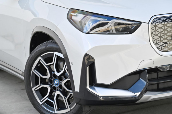 2024 BMW iX1 U11 xDrive30 M Sport SUV image 21