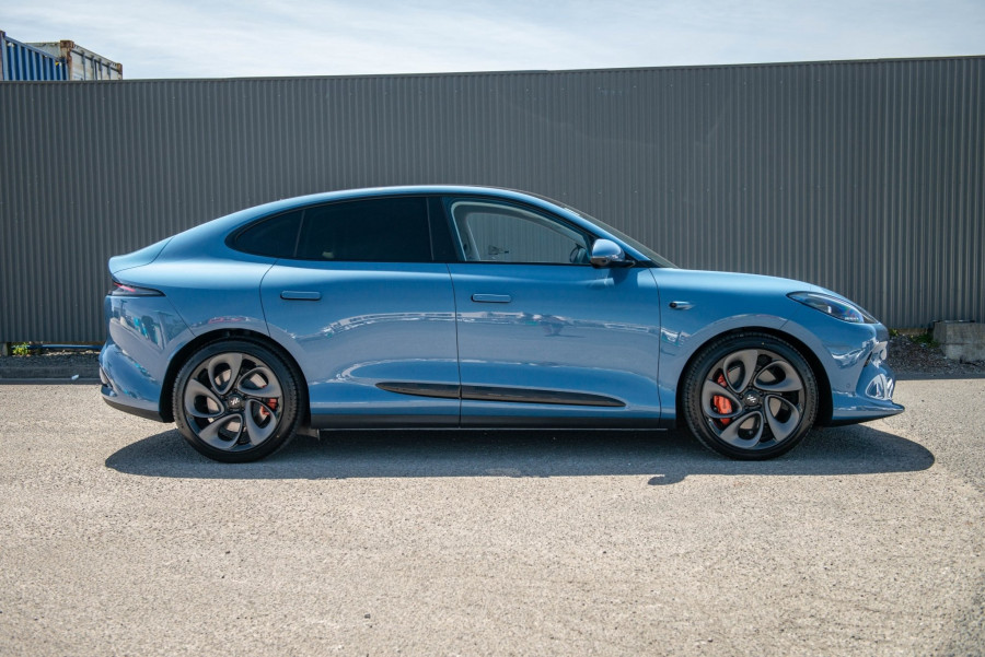 2026 MG IM6 PERFORMACE 100KWH SUV Image 7