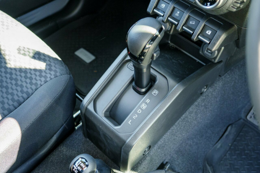 2026 Suzuki Jimny JB74 Coupe Image 13