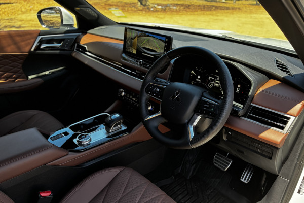2025 Mitsubishi Outlander ZM Exceed Tourer SUV Image 12