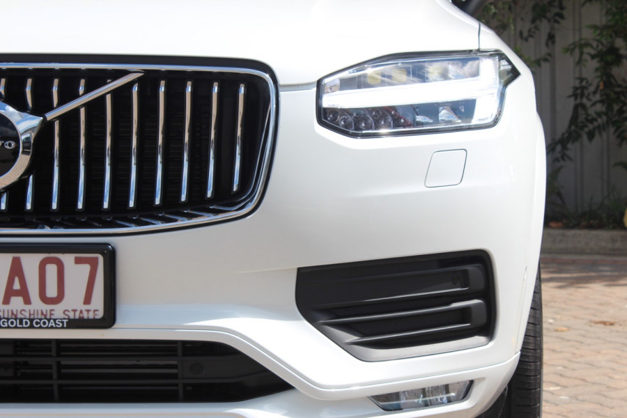 2020 Volvo XC90 L Series T6 Momentum Suv Image 6