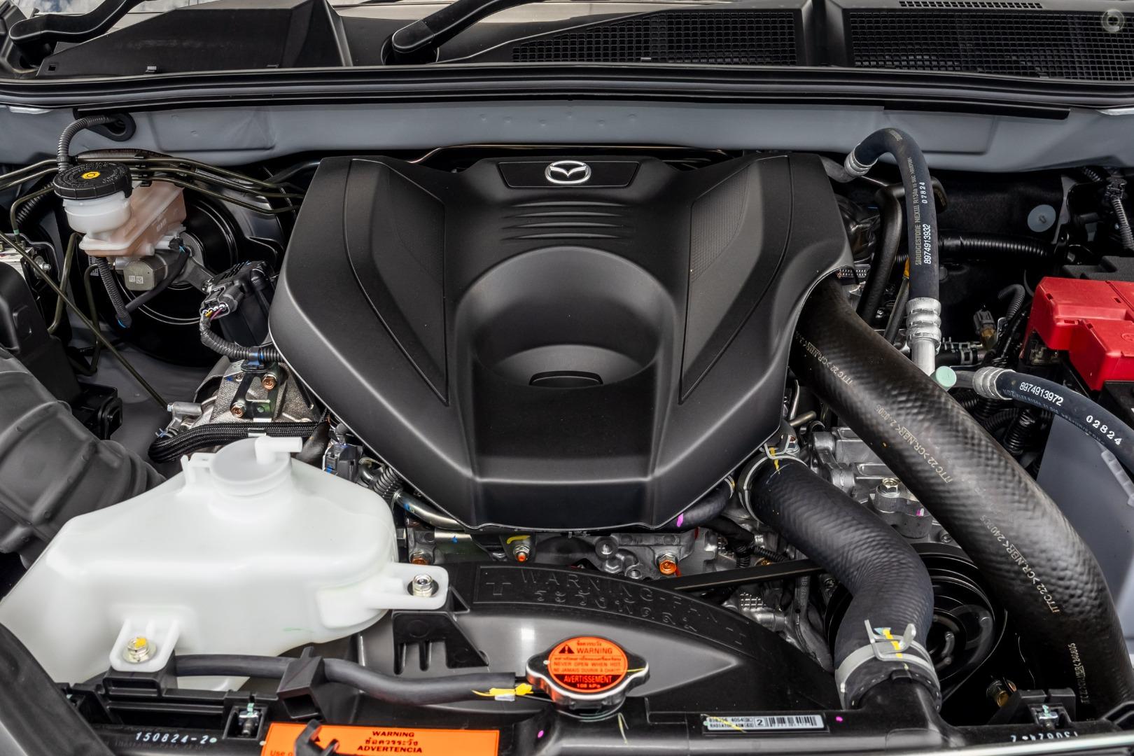 2024 Mazda BT-50 TF XT Cab Chassis Image 3