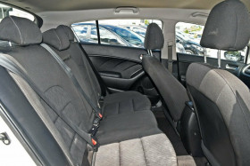 2013 MY14 Kia Cerato YD MY14 S Hatchback