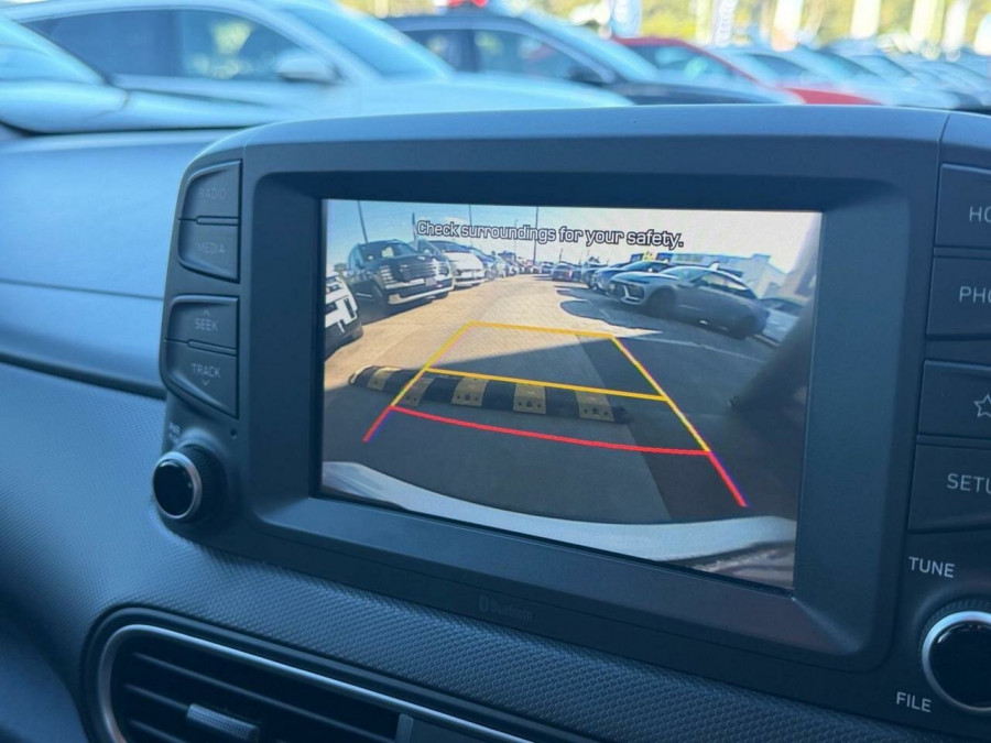 2020 Hyundai KONA OS.3 Active SUV Image 10