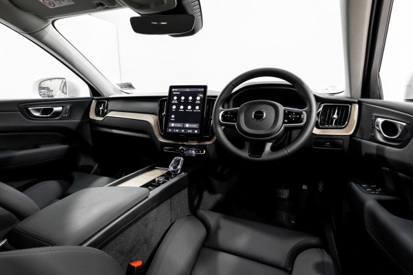 2026 Volvo XC60 UZ B5 Plus 2L Mild Hybrid AWD SUV Image 11
