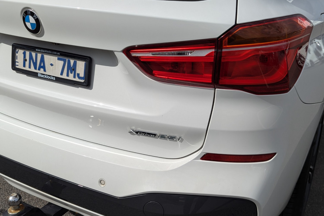 2018 BMW X1 F48 XDRIVE25I SUV Image 11