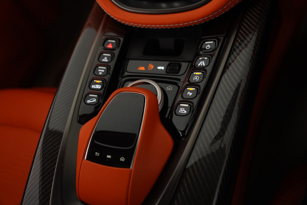 2021 Aston Martin DBX 1913 Specification SUV Image 39