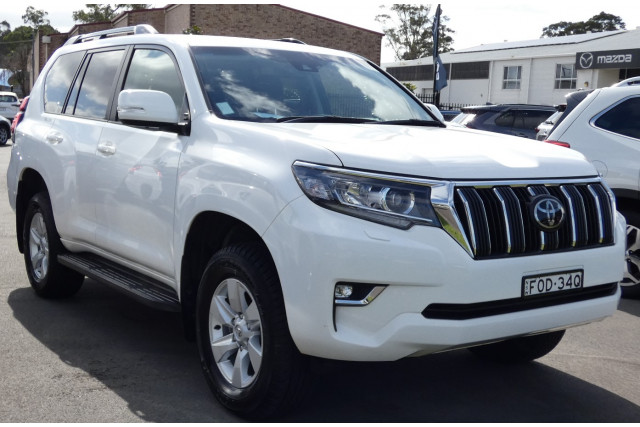 2023 Toyota LandCruiser Prado GDJ150R GXL SUV Image 3