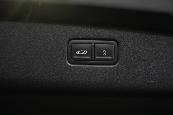 2023 Genesis GV70 2.5t Awd SUV image 38