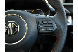 2024 MG MG5 AP32 Essence Sedan