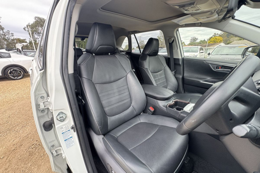 2022 Toyota RAV4 AXAH54R Cruiser SUV Image 3