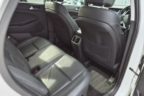 2016 Hyundai Tucson TLe Highlander SUV Image 9
