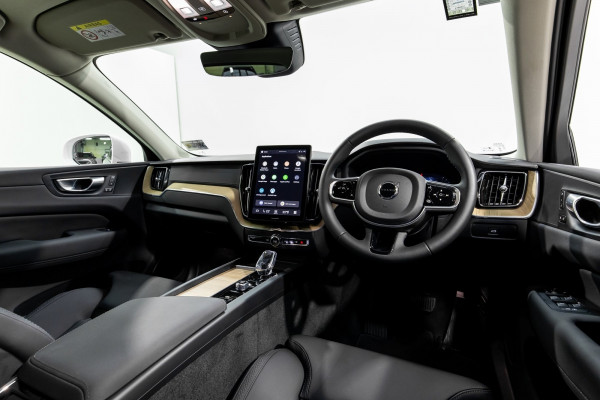 2026 Volvo XC60 UZ B5 Plus 2L MHeV AWD SUV Image 12