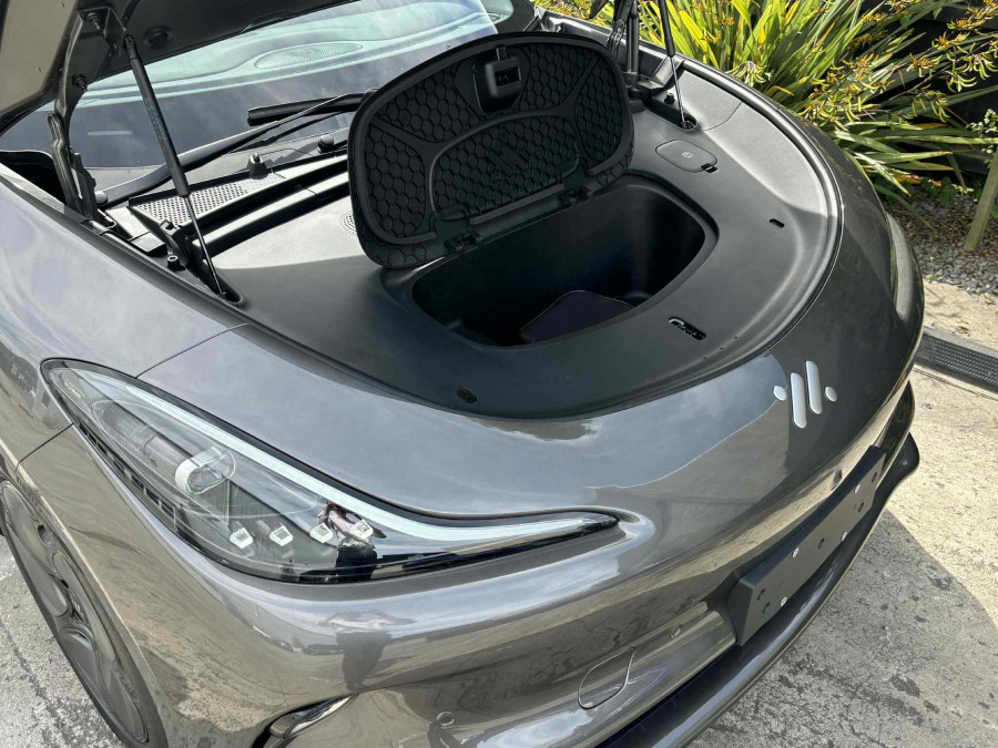 2026 MY25 MG IM6 S12L Premium SUV Image 20