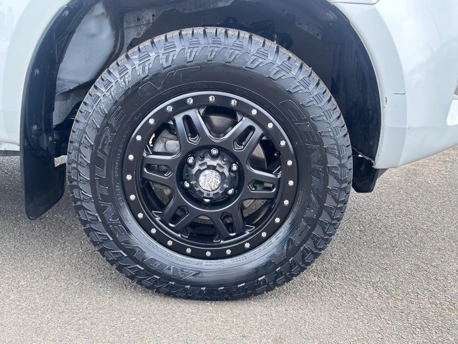 2022 Isuzu D-MAX RG SX High Ride Cab Chassis Image 12