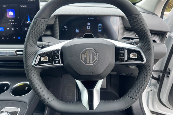 2026 MY25 MG MGS5 EV ZS3EM Essence 62 SUV Image 10