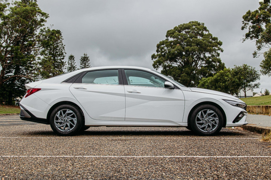 2023 MY24 Hyundai i30 CN7.V2 Hybrid Sedan Image 9