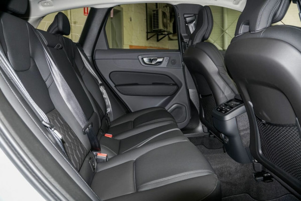 2026 Volvo XC60 UZ Plus B5 Bright SUV Image 7