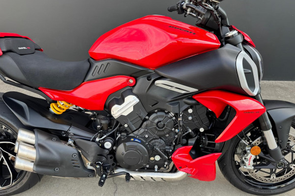 2024 Ducati Diavel V4 Diavel