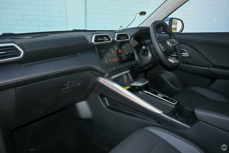 2025 MG ZS ZS32 Essence Turbo SUV Image 7