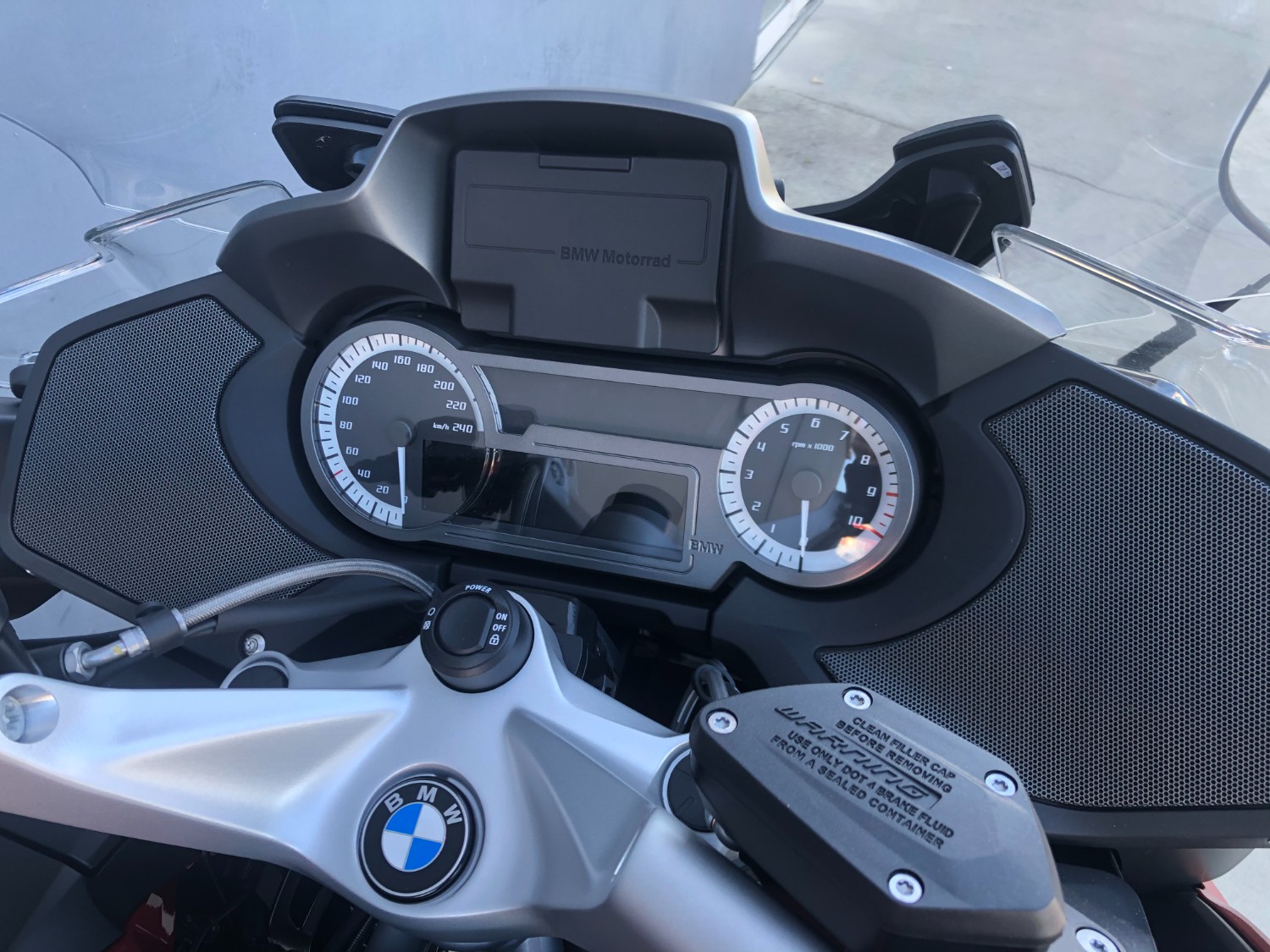 2020 BMW R1250RT SPORT Motorcycle Image 30