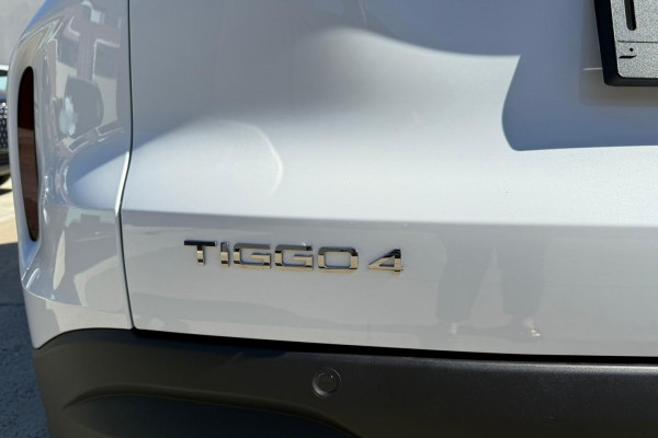 2026 Chery Tiggo 4  Hybrid Ultimate SUV Image 21