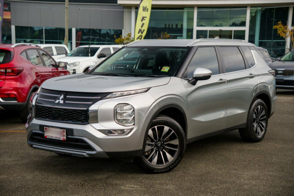 2025 Mitsubishi Outlander ZM LS SUV