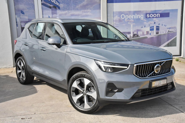 2023 MY24 Volvo XC40  Ultimate B4 Bright SUV
