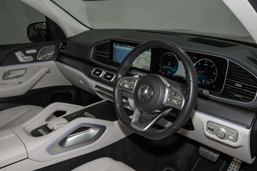 2022 Mercedes-Benz GLS-Class GLS400 d SUV Image 15
