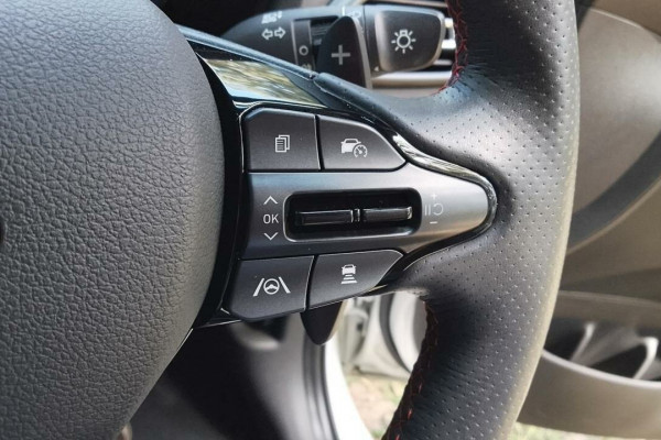 2024 MY25 Hyundai i30 PDe.V6  N Line Hatch Image 24