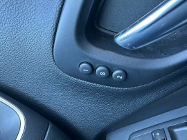 2021 Jeep Cherokee KL Trailhawk SUV image 19