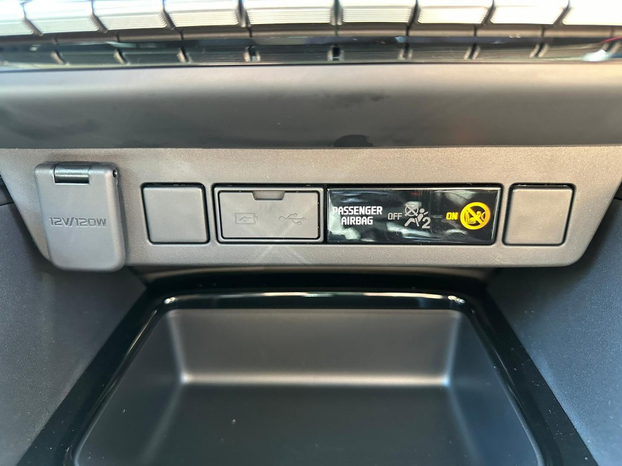 2026 MY25.5 Isuzu MU-X RJ LS-U SUV Image 17